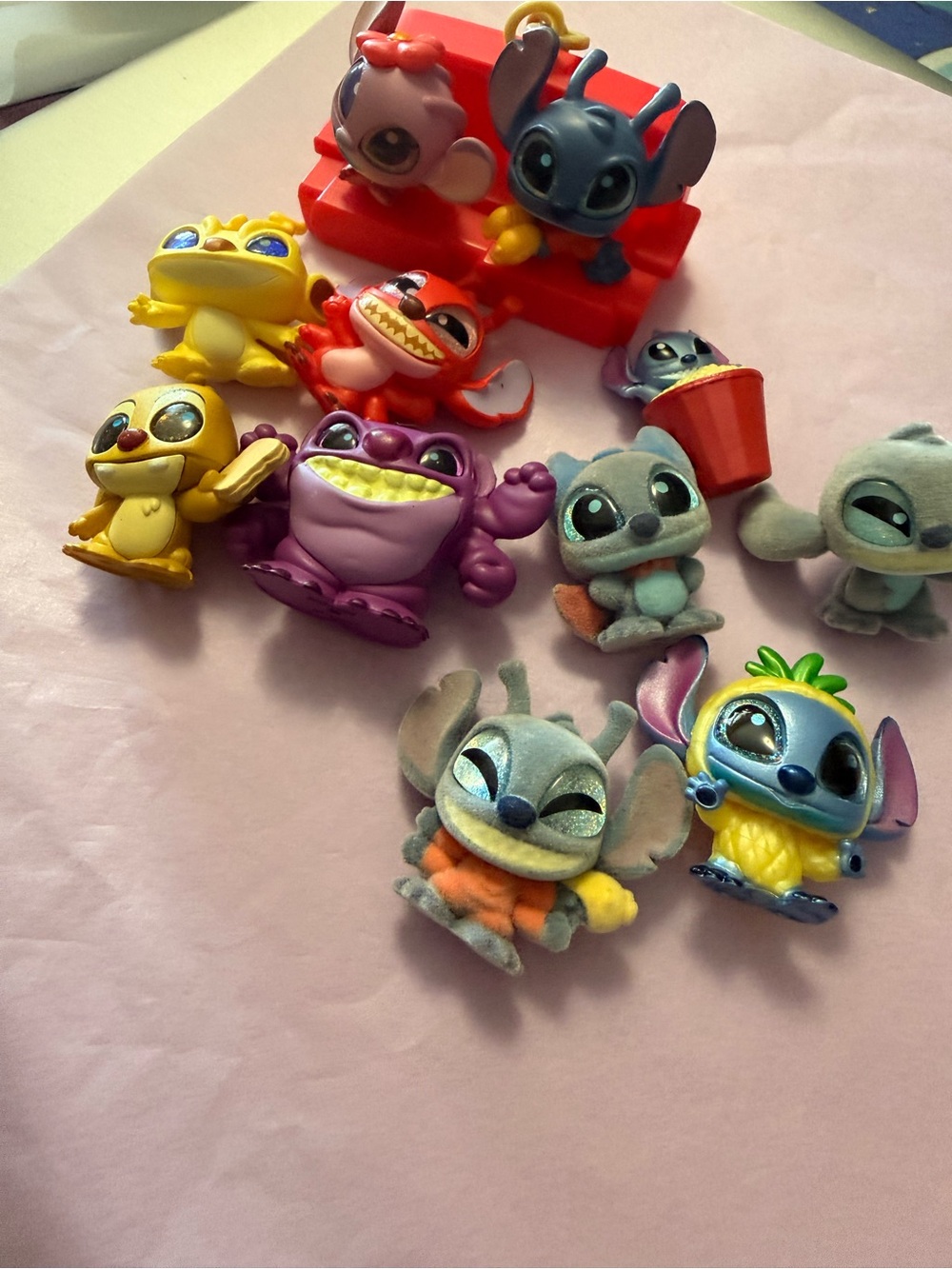 Disney Doorables stitch and angel set has rare figures